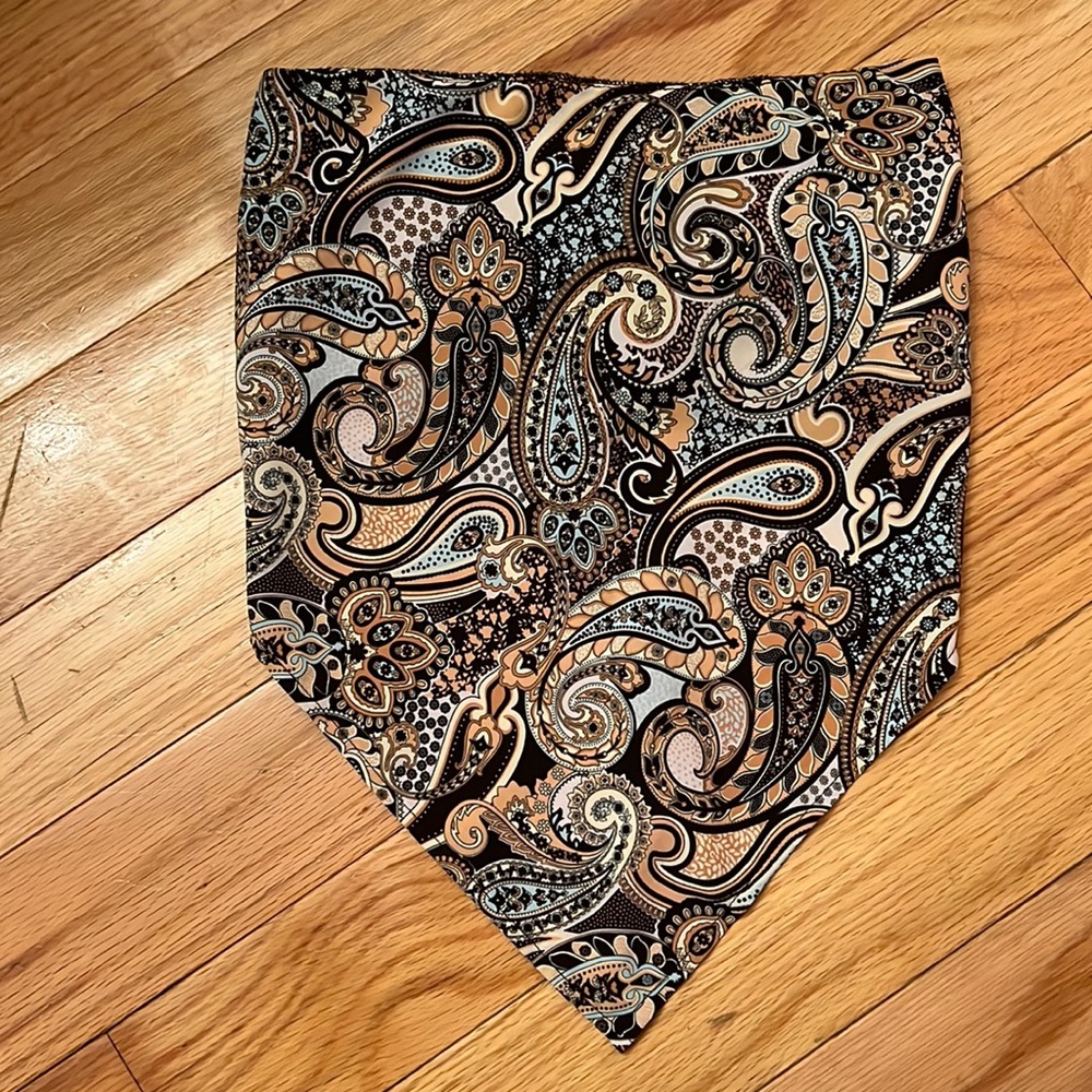 Strapless scarf top